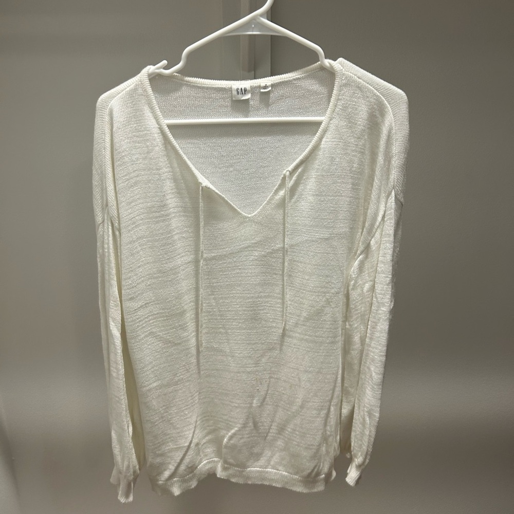 GAP Cream Knit V-Neck Top